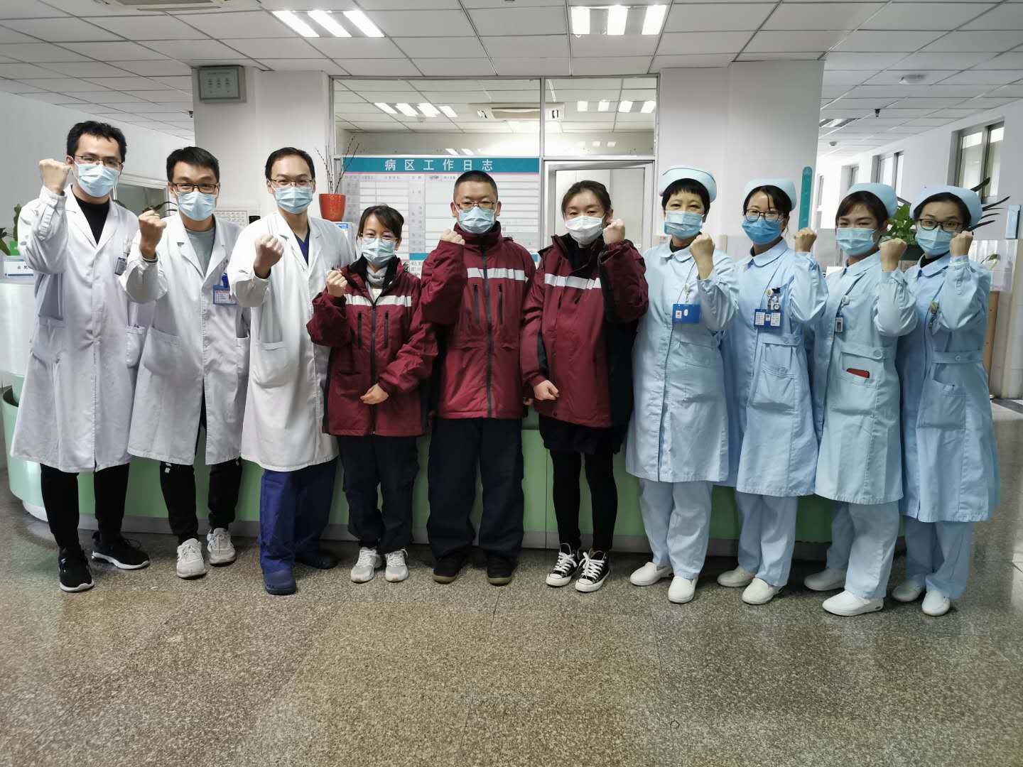 待春暖花开之时  望英雄平安回家