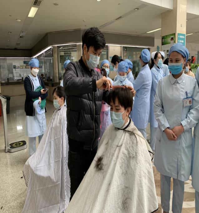 古有花木兰，今抗疫医疗队有娘子军！——致敬附一妇产科最美逆行者