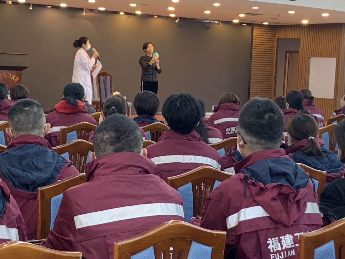 未雨绸缪早当先  居安思危谋长远 —— 记附一战疫“总参谋部”医院医务部