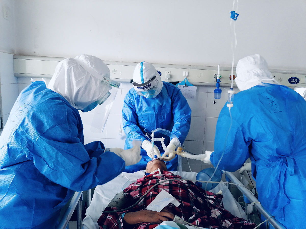 内镜中心沈嘉昕援鄂抗疫日记