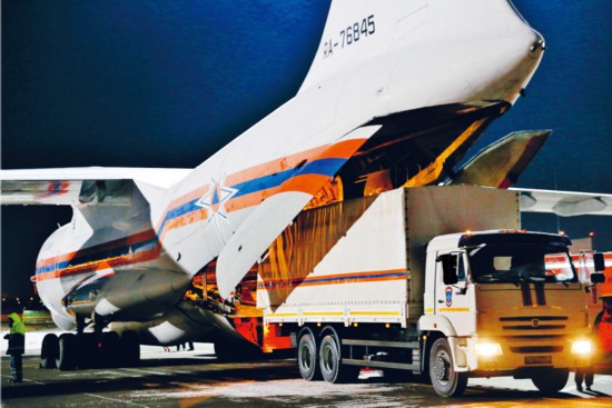 「学习习近平新时代中国特色社会主义思想」习近平：团结合作是国际社会战胜疫情最有力武器