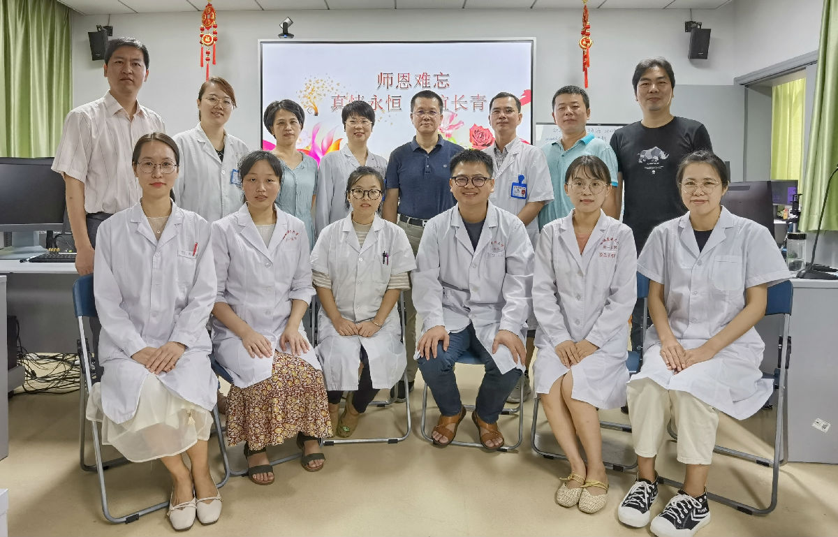 2020届医学影像住院医师规范化培训毕业典礼举办