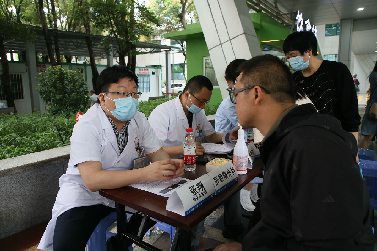 我院开展第29届全国肿瘤防治宣传周活动