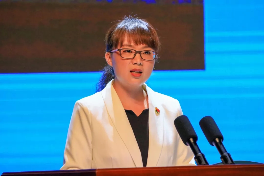 【慕容慎行同志先进事迹巡讲系列-福州站】东南快报-福建健康‖再忆慕容慎行