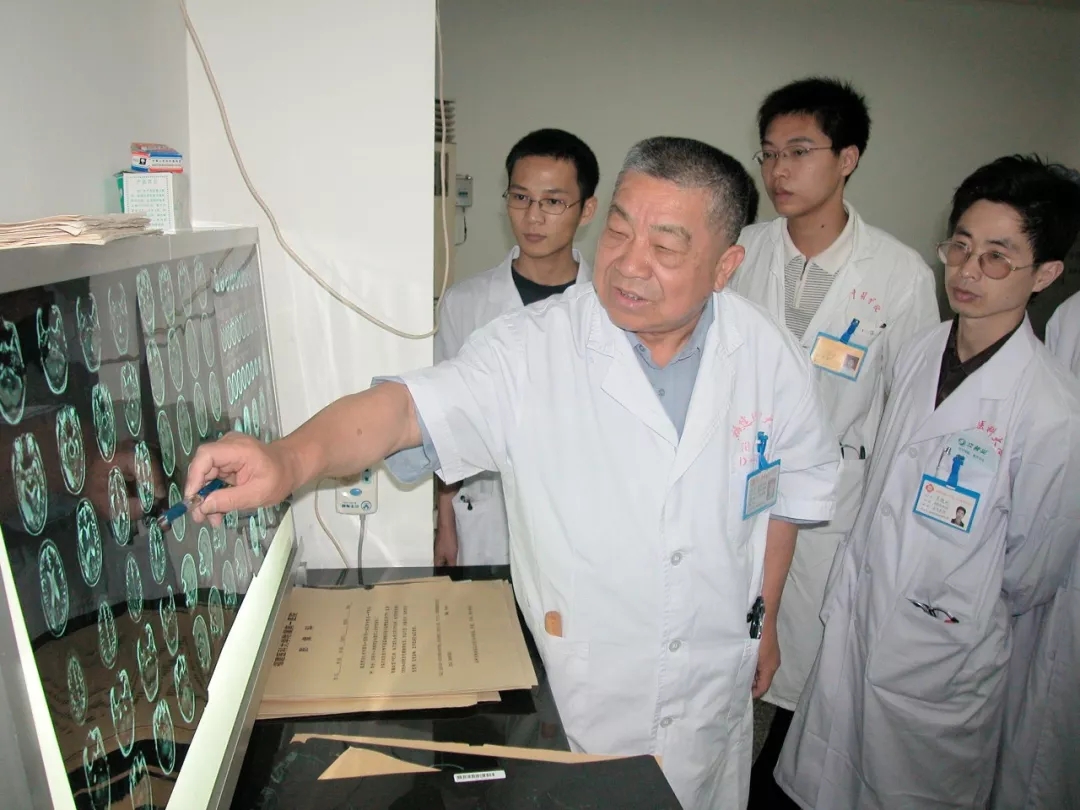 【慕容慎行同志先进事迹巡讲系列-福州站】健康福建‖中央、省、市媒体深度聚焦，慕容慎行精神在八闽大地传播！