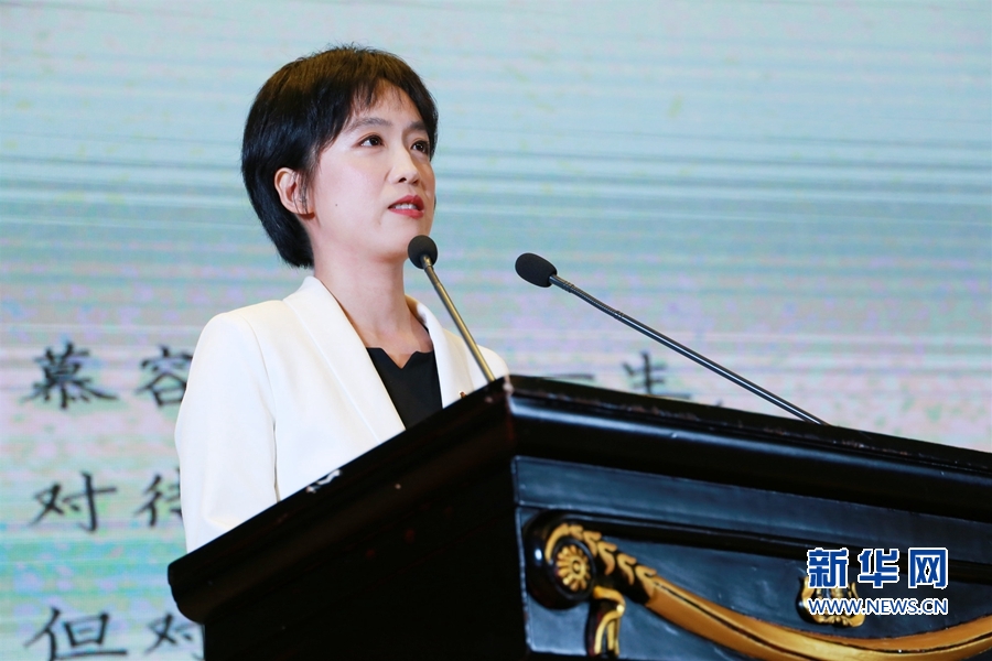 【慕容慎行同志先进事迹巡讲系列-泉州站】新华网‖【组图】慕容慎行同志先进事迹巡回报告会在泉州举行