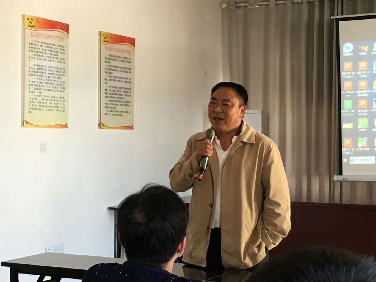 不忘初心跟党走  基层帮扶义诊暖民心