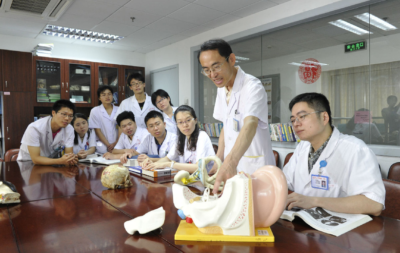 耳鼻咽喉头颈外科