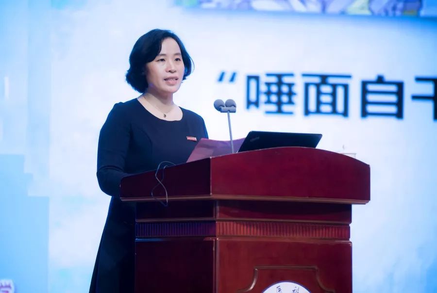 『先进典型』福建医科大学举办慕容慎行同志先进事迹报告会