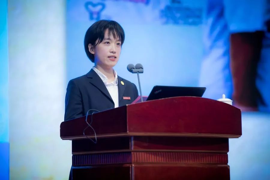 『先进典型』福建医科大学举办慕容慎行同志先进事迹报告会