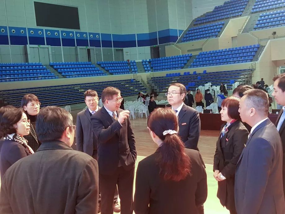 『先进典型』福建医科大学举办慕容慎行同志先进事迹报告会