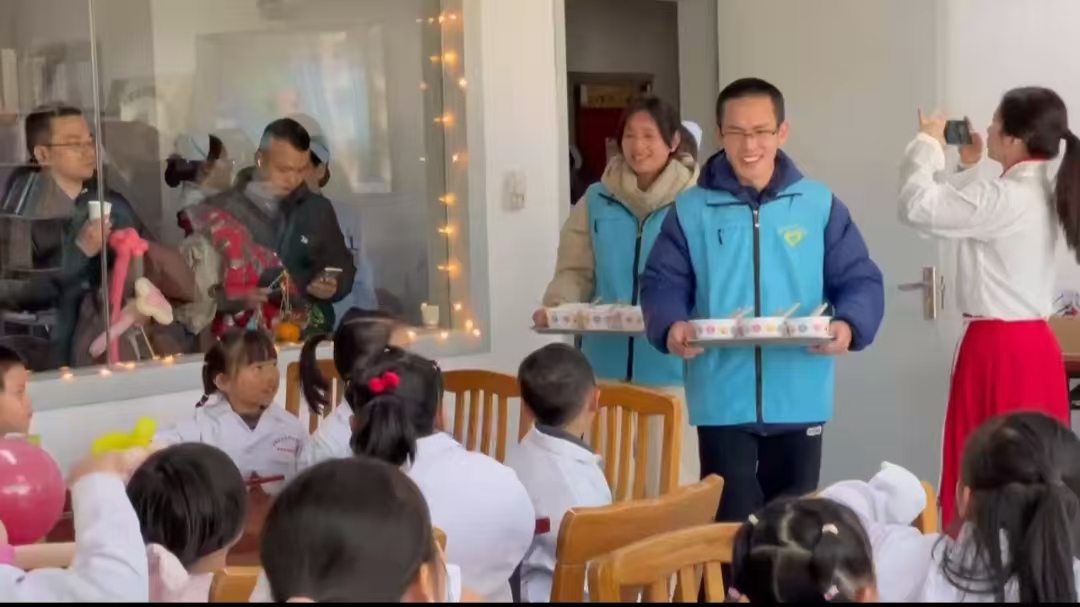 我院中医科胸外科联合举办“元宵妙趣研学挑战营”活动