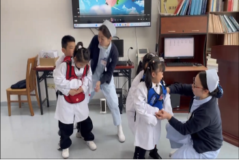 我院中医科胸外科联合举办“元宵妙趣研学挑战营”活动