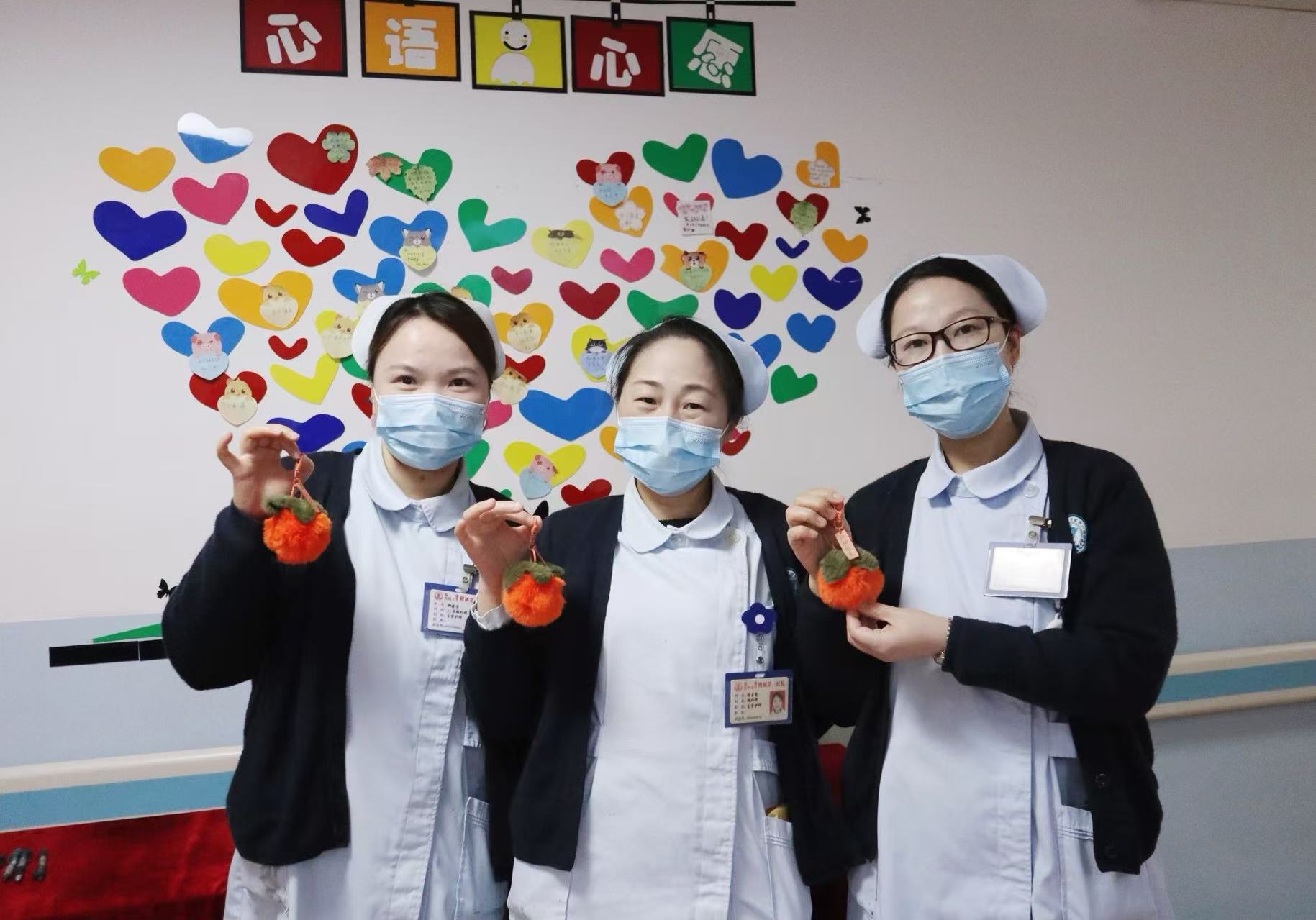 春暖三月绽芳华 关爱守护共安康 ——我院胸外科举办“胸怀暖意&middot;共筑健康”主题活动