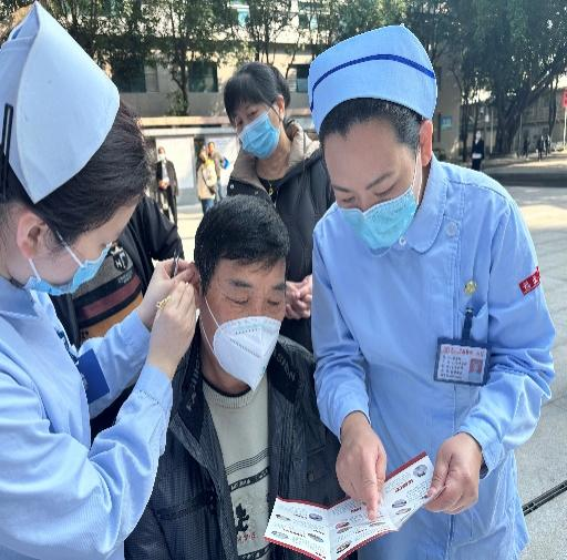 全国爱肝日  附一在行动